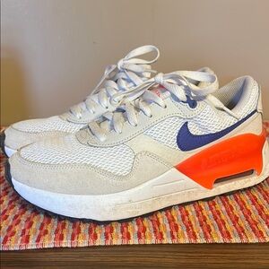 Nike White and Orange Sneakers . Stylish size 9